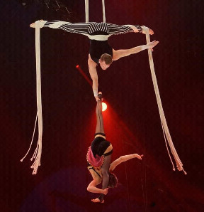 Aerial duo 102 min