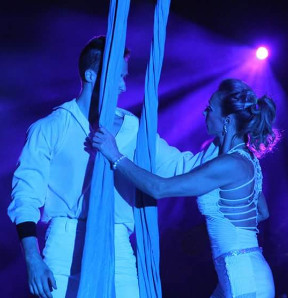 Aerial duo 12 min