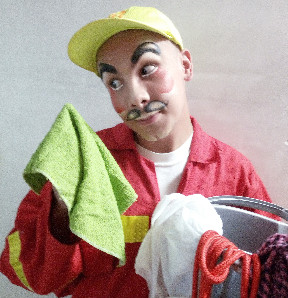 Multi talented Clown 231 min