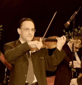 Violin player 46 min