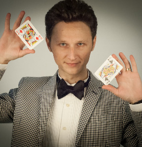 Magician and Illusionist 67 min
