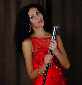 Female singer 74 min